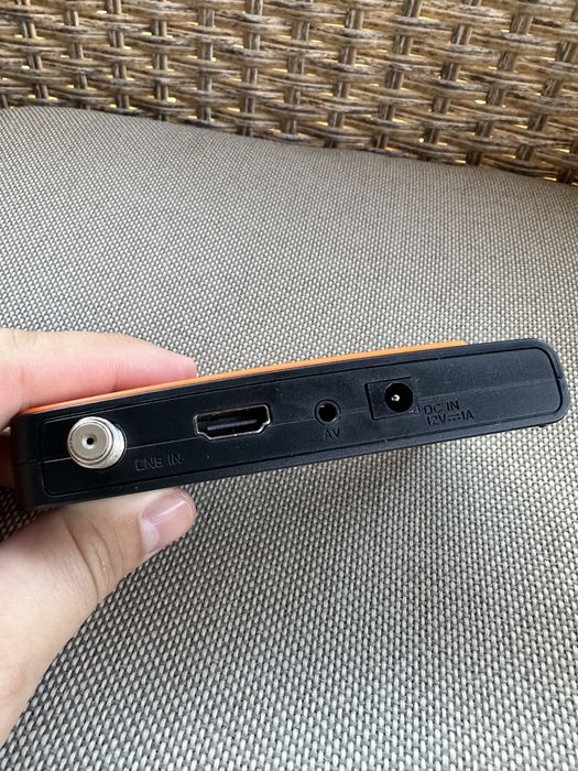 Decodor prin satelit Spider T888 Ultra Super + Ultimate full box