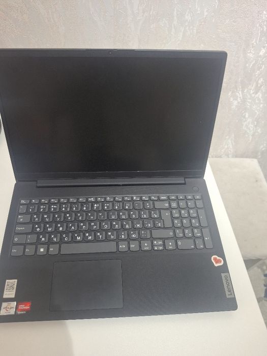 Noutbok Lenovo kompyuter