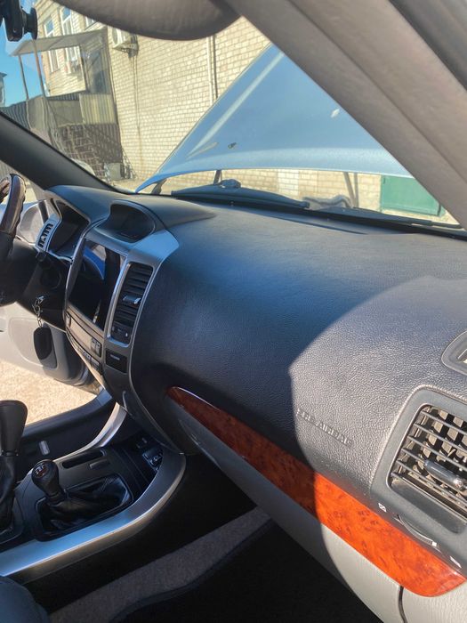 Продам Toyota Prado 120