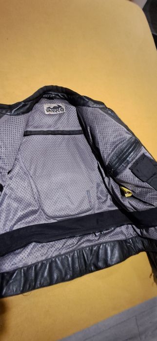 Мото яке Vanucci 56 номер