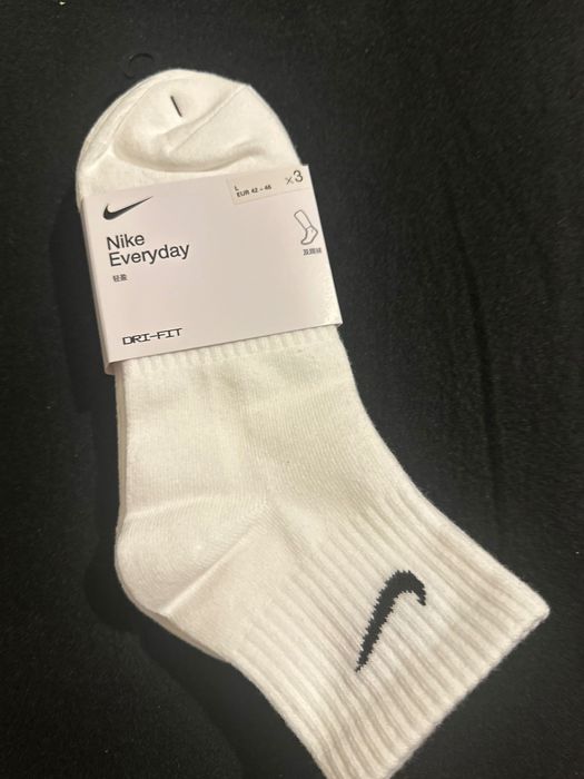 Мъжки чорапи  Nike DRI FIT