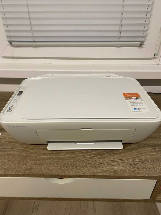 Мултифункционално цветно устройство HP DeskJet 2710e All-in-One, Wireless, A4, Съвместимост HP Plus, Instant Ink