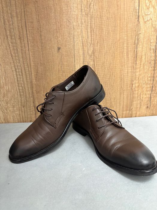 Официални мъжки обувки