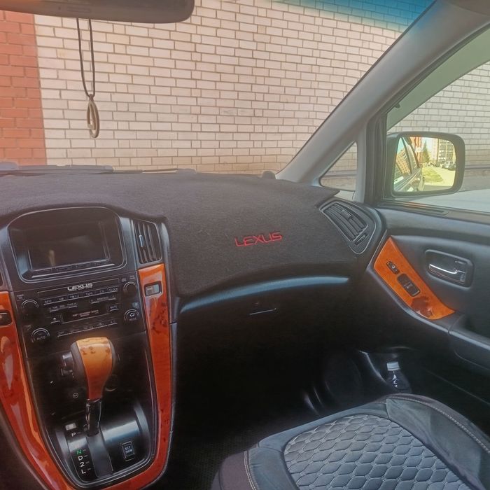 Продам Lexus RX300