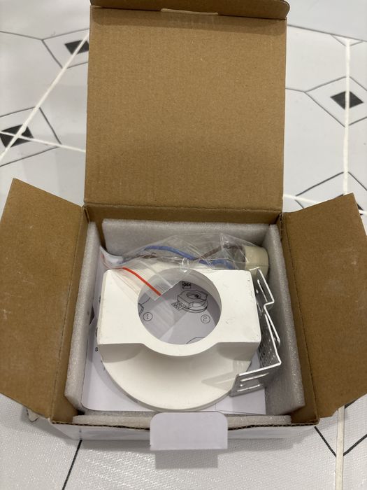 Гипсовый светильник встраиваемый