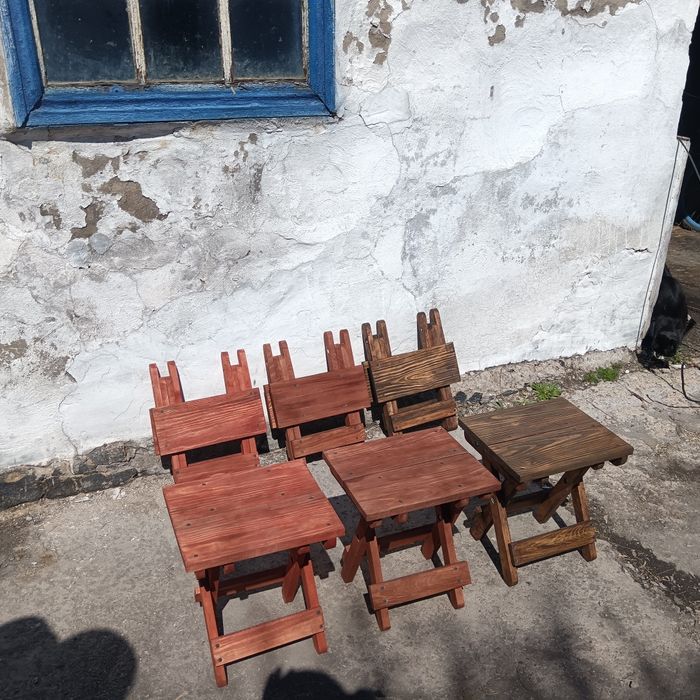Продам стульчики складные