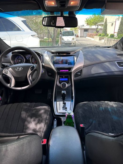 Hyundai Elantra GLS