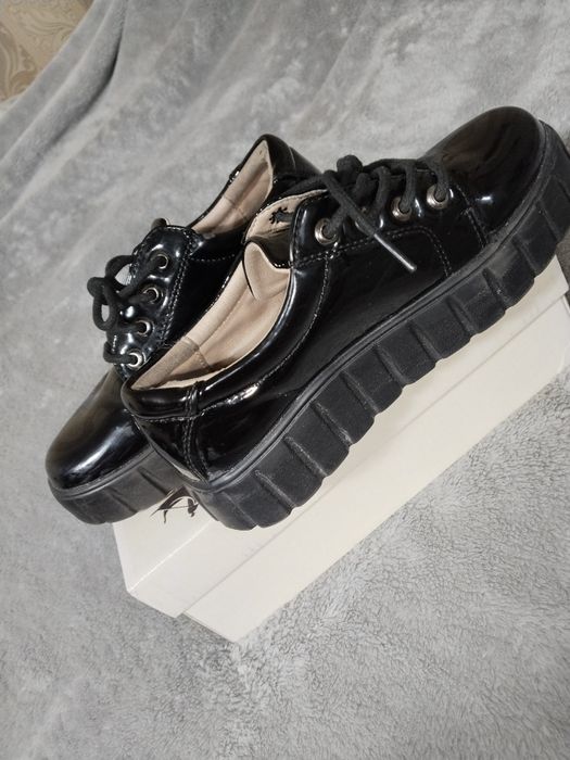 Для девочек, школьные туфли