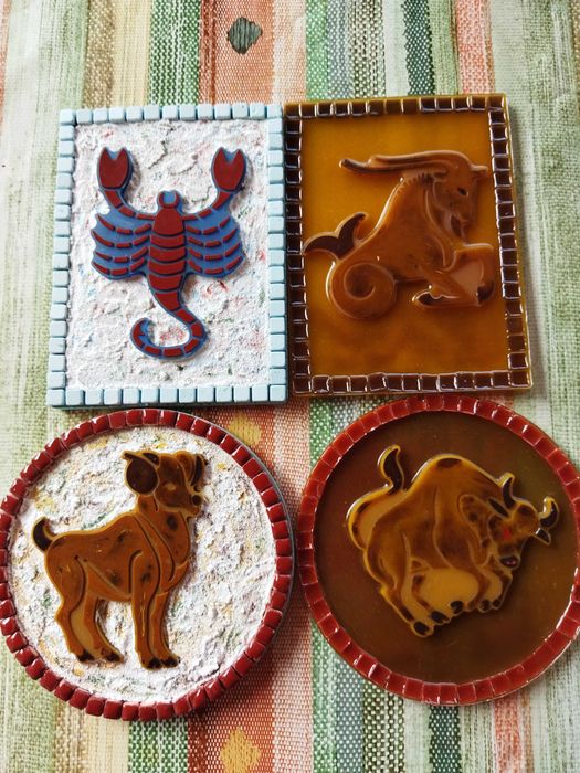 Декоративни пана със зодии