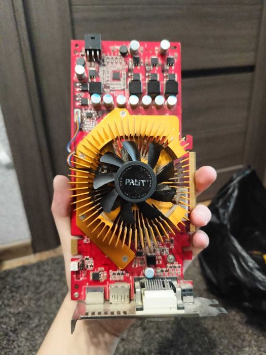 Видеокарта GT9600