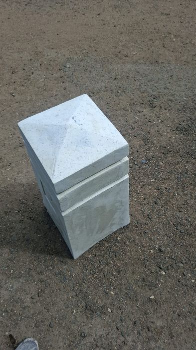 Стольбы со смолой легкие