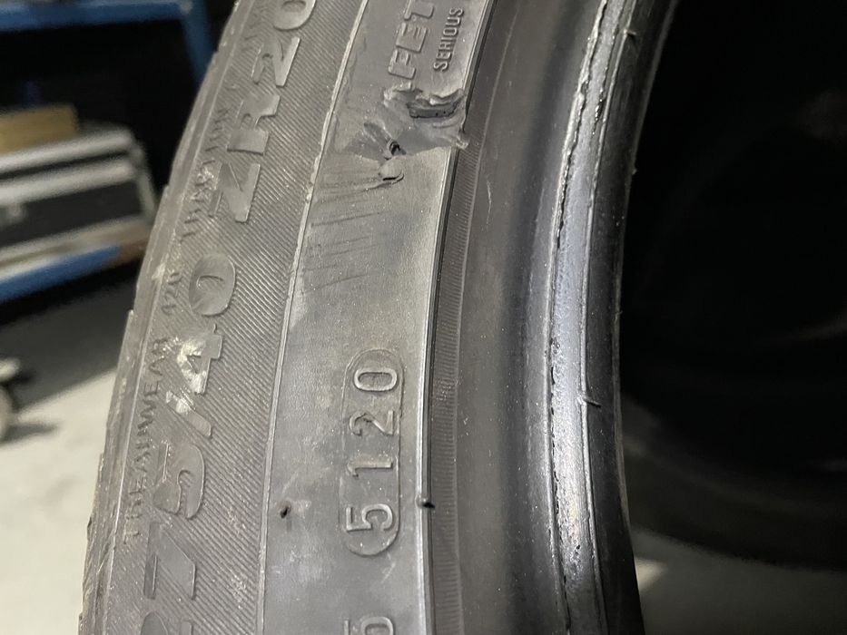 Anv vara 275/40/20 Vredestein/Kumho