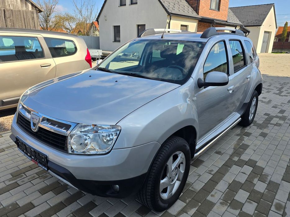 Dacia Duster Motor 1598 cmc, benzina , 105 cp, euro 5 , tractiune fata