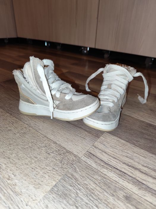 Ghete imblanite Zara