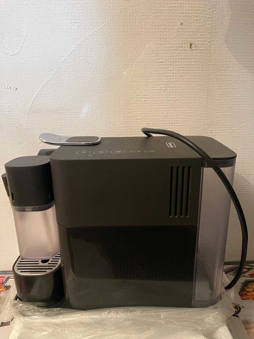 Espressor Lattissima One Evolution Negru