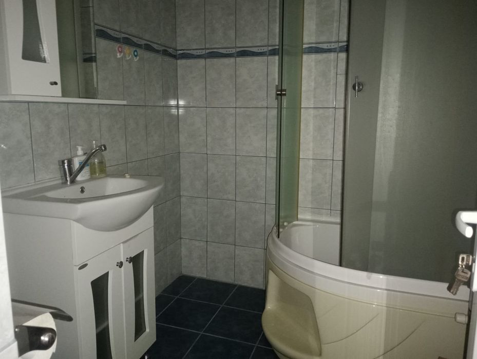 Apartament 2 camere semidecomandat Garii