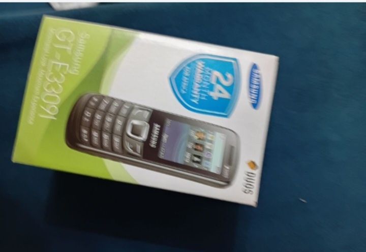 Продам простой телефон duos