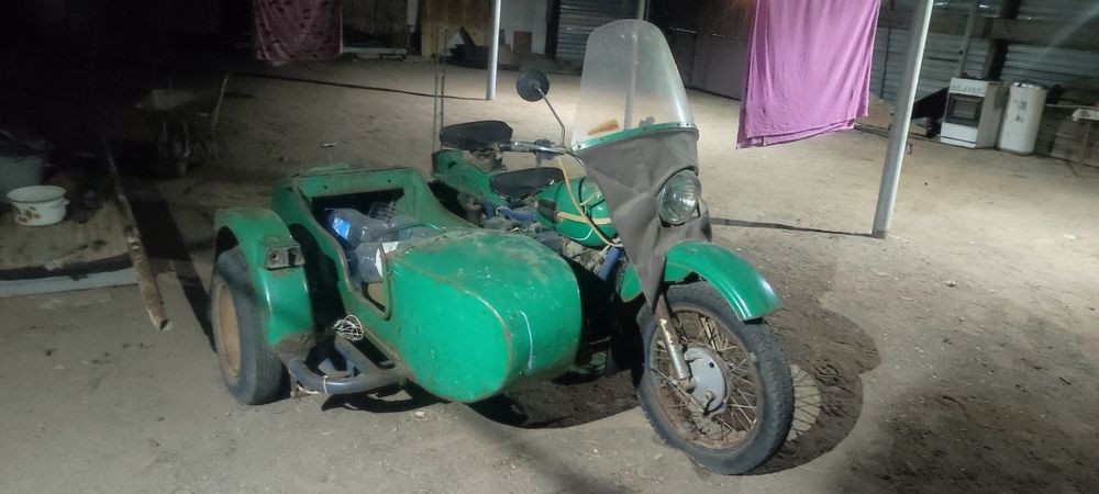 Продам мотоцикл Урал