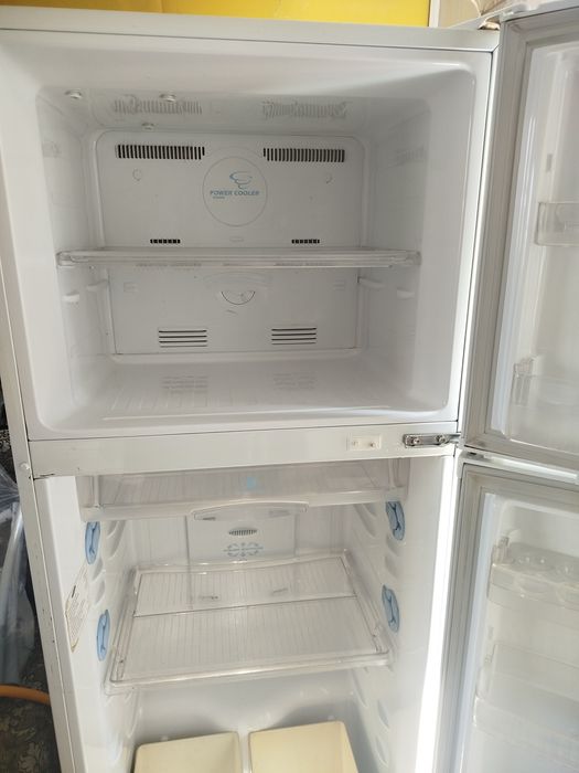 Холодильник Samsung RT45MBSW