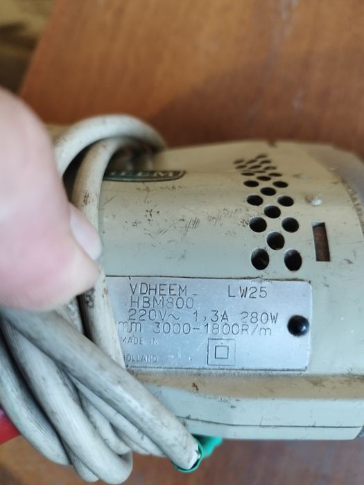Бормашини black & Decker, аег