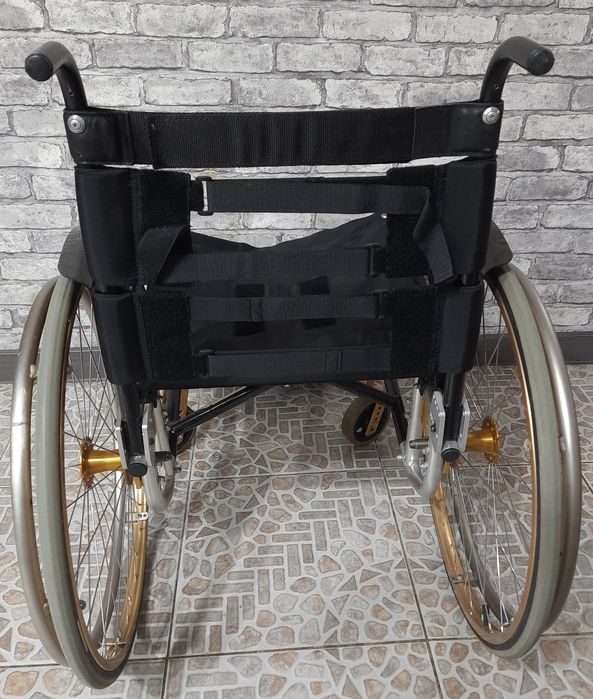 Инвалидное кресло коляска карбон активного типа отличного качества USA