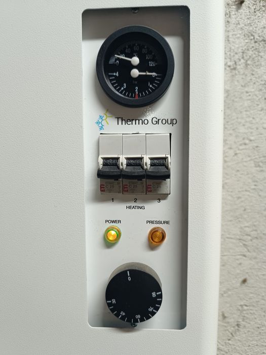 Електрически котел с вградена помпа