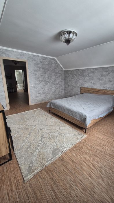 Продаётся 2 дома на одном  участке