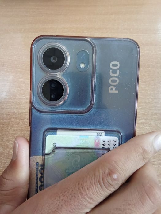 Poco C 65 xotira (8+8)/256 1 yil garantiya