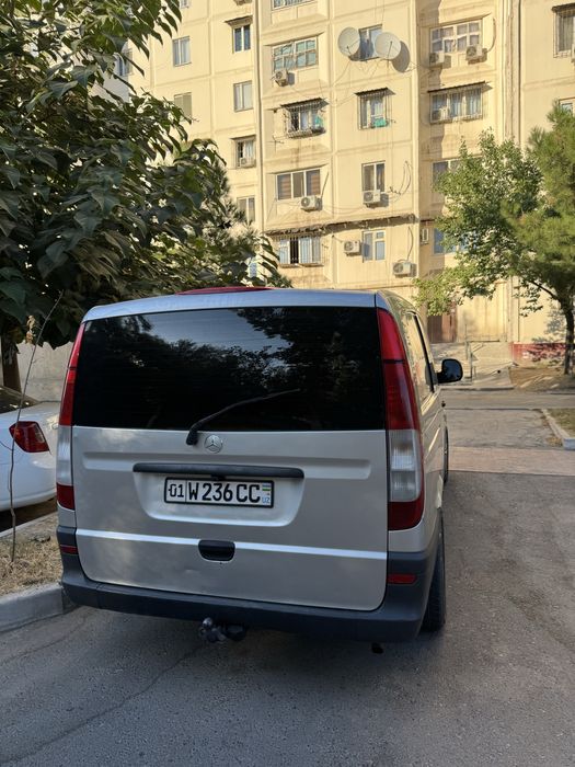 Moshina Mercedes Vito