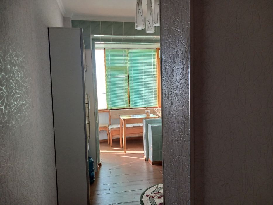 Сдам квартиру 2х комн, на берегу моря, в 14-19 в аренду посуточно