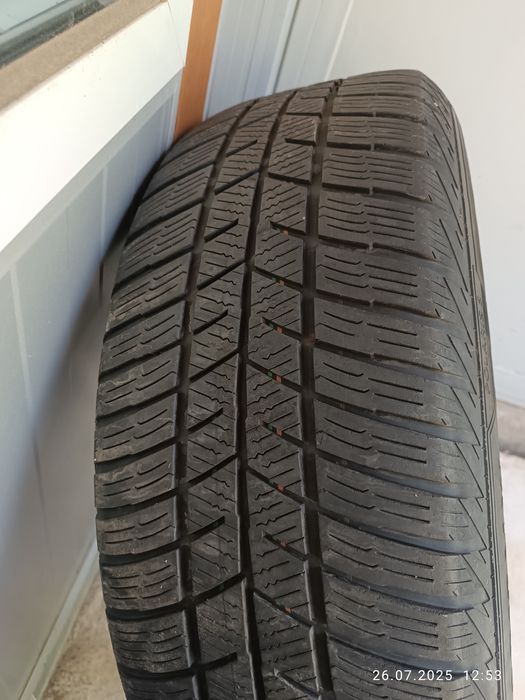 18/5/114,3-ХЮНДАЙ САНТА ФЕ,КИА СОРЕНТО с добри зимни гуми-235/60/18-