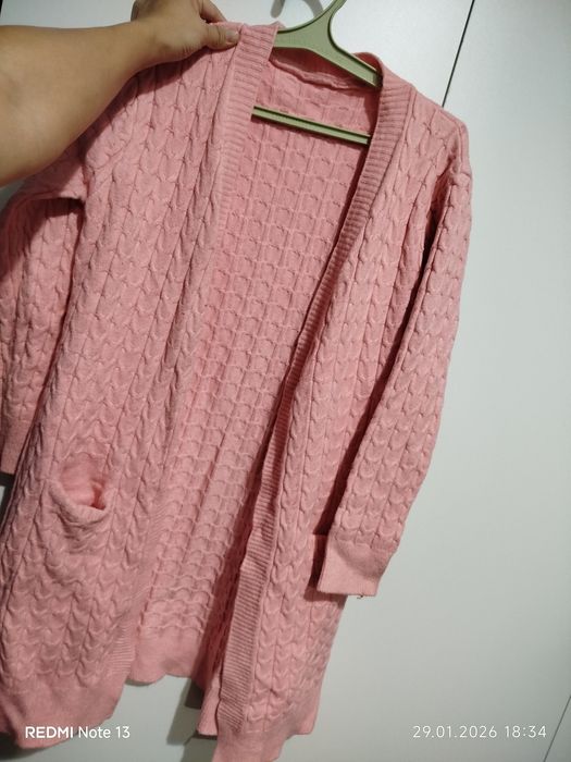 Отдам даром-женскую одежду