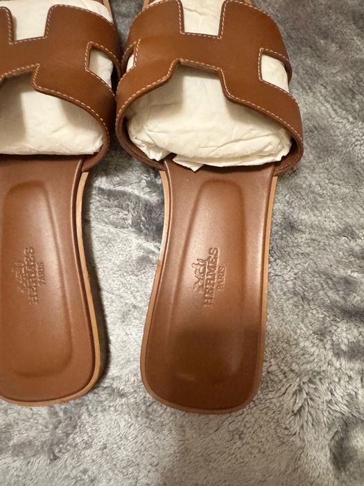 Hermes oran sandals