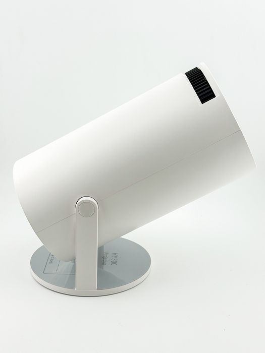 Продается новый проектор