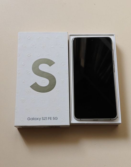 Продам Samsung S21 5G