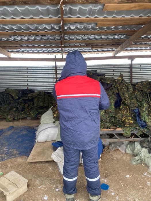 Продам комбинезоны