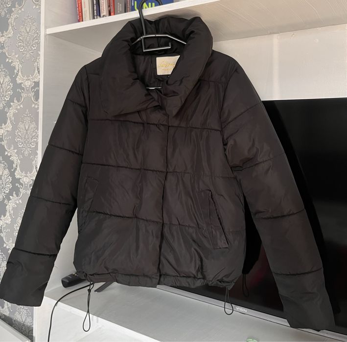 Продам куртку 2000