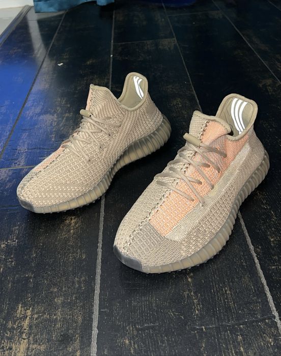Adidas Yeezy Boost 350 V2 „Ash Stone” numar 43