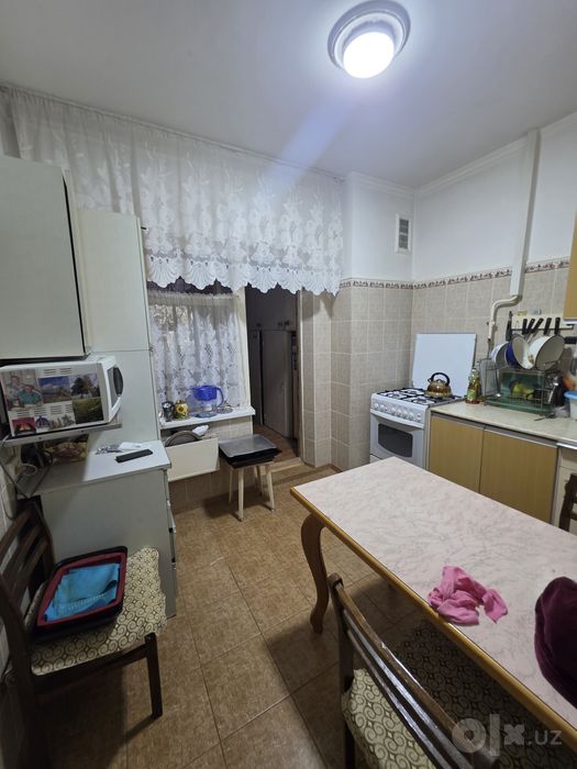 Продаётся 3/1/5 Юнусабад 14 квартал
