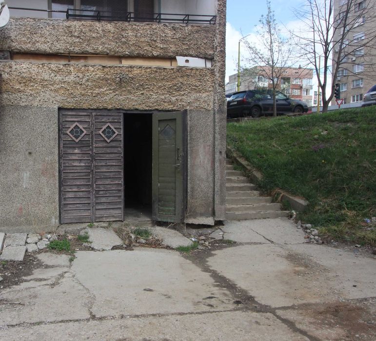 Продава се Гараж / Паркомясто в Габрово, Младост - 20 кв.м за 1275 €/кв.м - Снимка #1