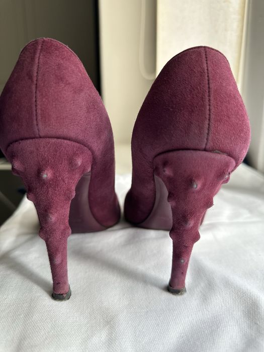 Замшевые туфли YSL