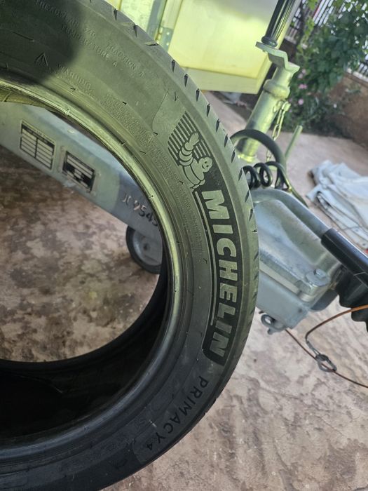 Vand o anvelopa vara michelin primacy 225/55/r18