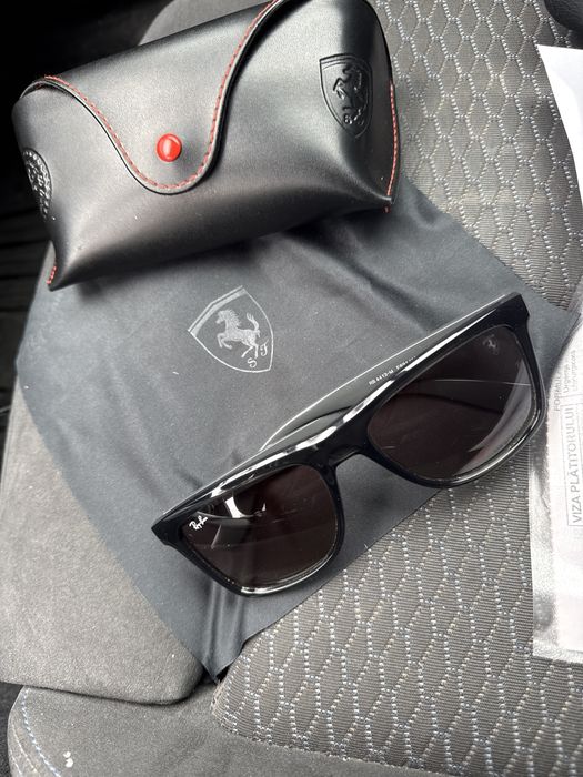 Vand ochelari ray ban