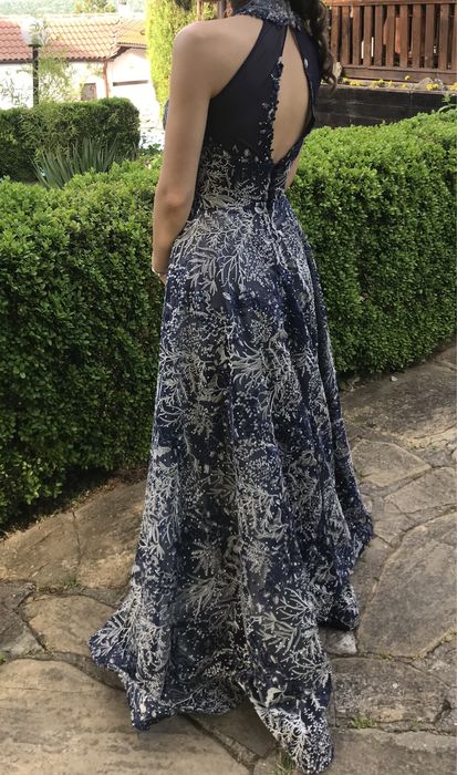 Бална рокля