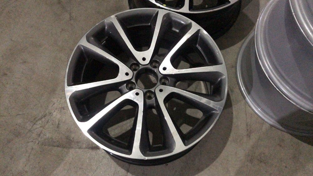 Jante originale Mercedes E Class W213 pe 18 Zoll (culori diferite)