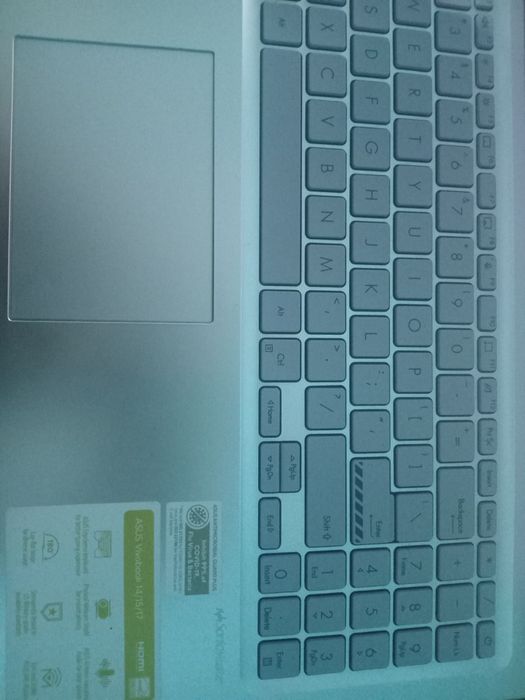 ASUS VivoBook noutbuk