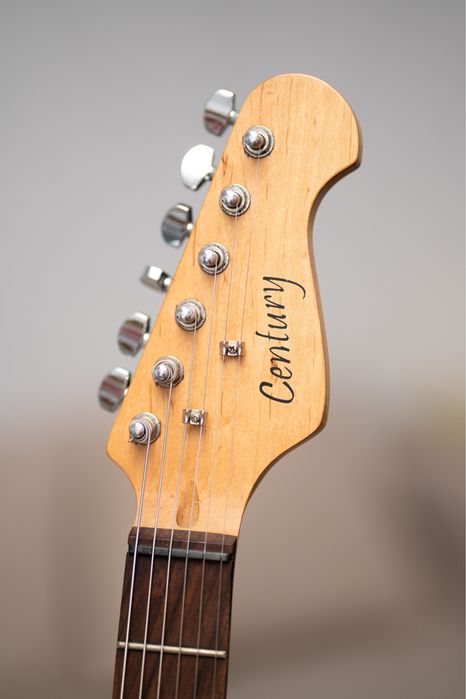 Chitară electrică Century Stratocaster PF Black + Amplificator 20W