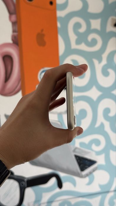 iPhone 11  128GB