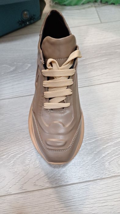 Продам обувь кожаный