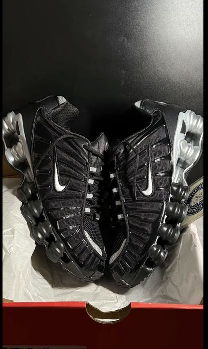 Papuci Nike Shox